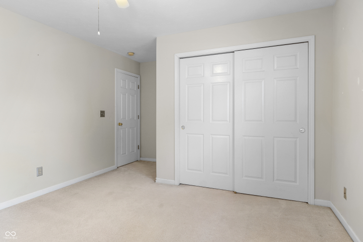 Listing Image 29