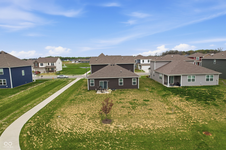Listing Image 39