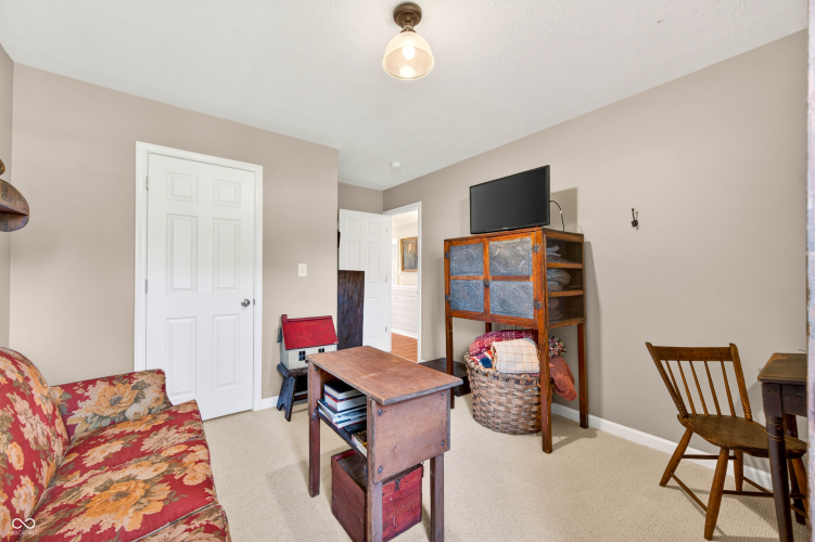 Listing Image 38
