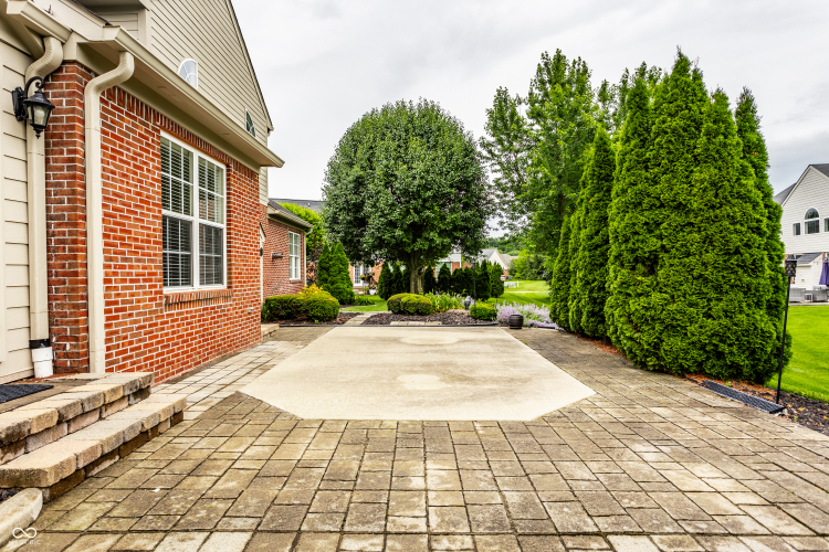 Listing Image 59