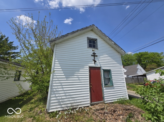 Listing Image 11