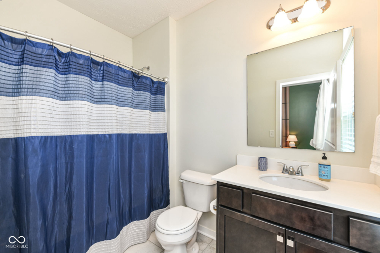 Listing Image 55