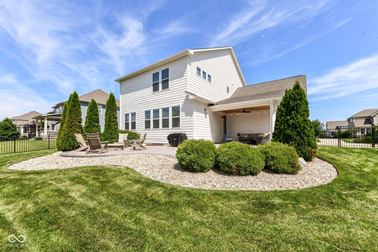 Listing Image 73