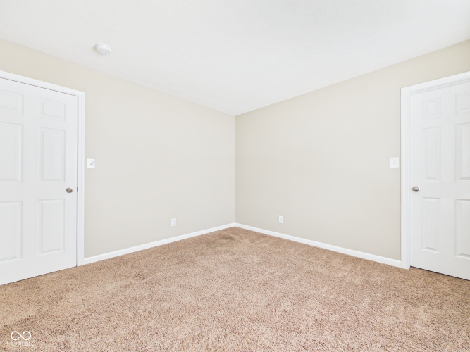 Listing Image 26