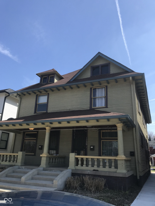 Listing Image 6