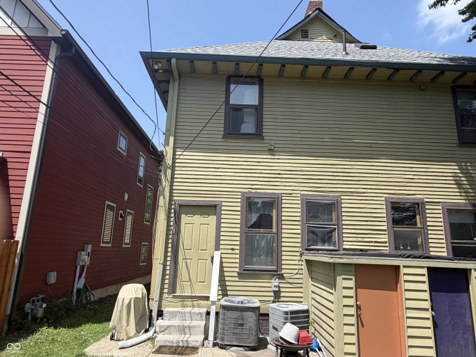 Listing Image 7