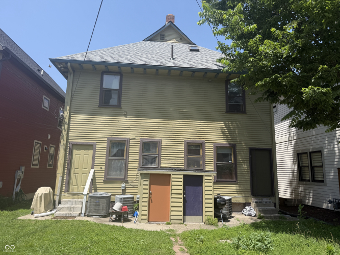 Listing Image 8