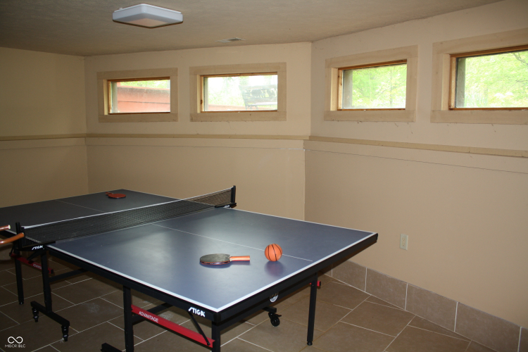 Listing Image 28