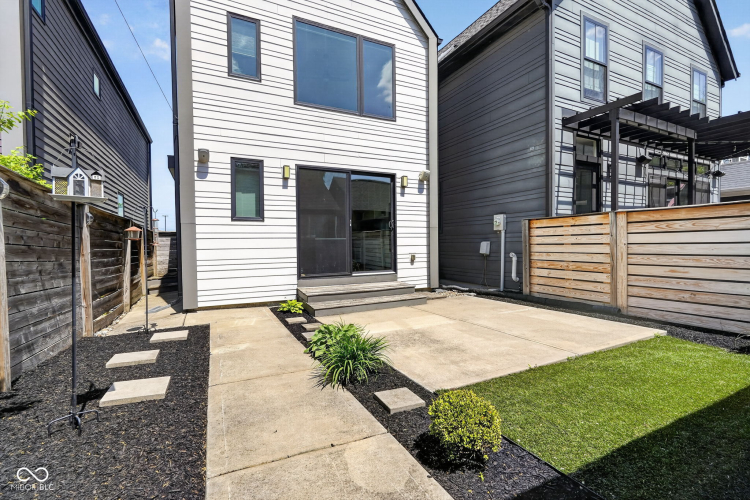Listing Image 39