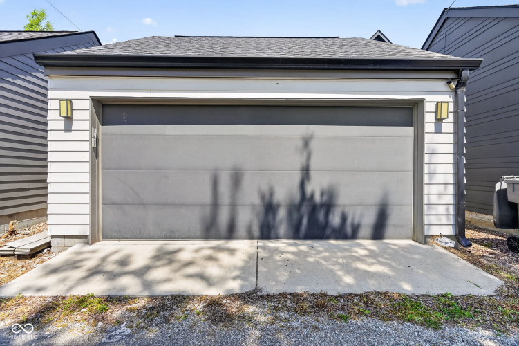 Listing Image 41