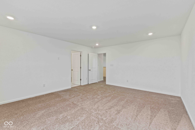Listing Image 30