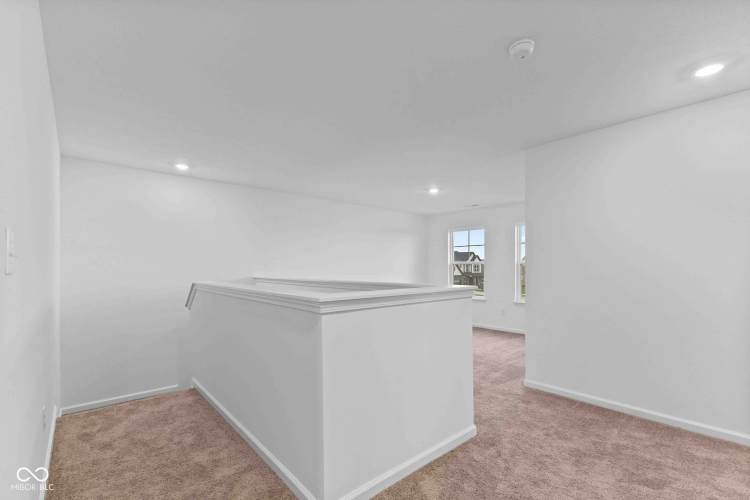 Listing Image 42