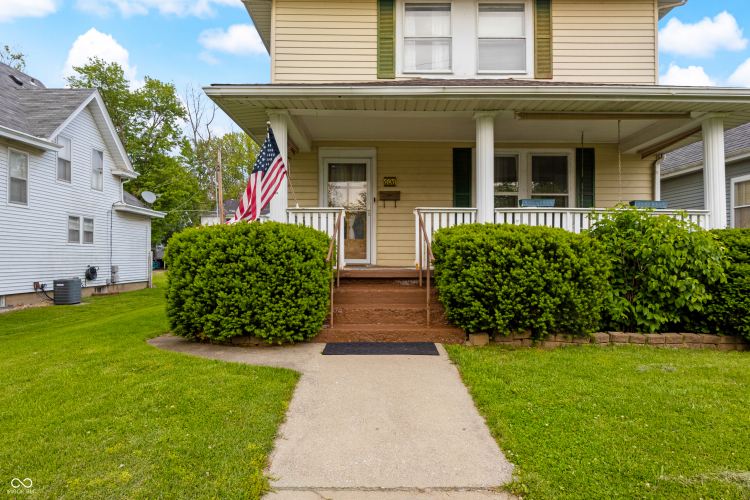 Listing Image 6