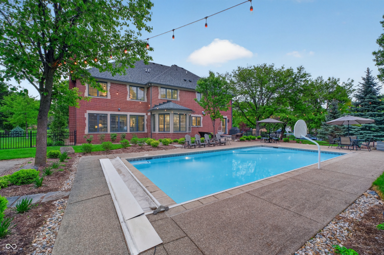 Listing Image 52