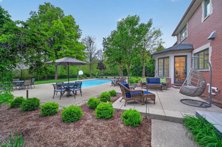 Listing Image 54