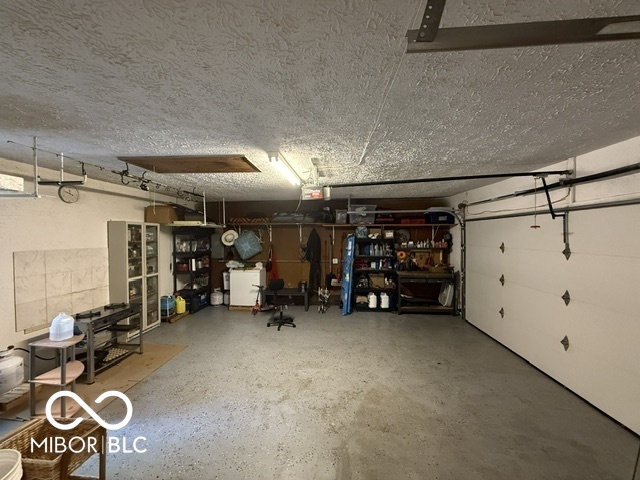 Listing Image 42