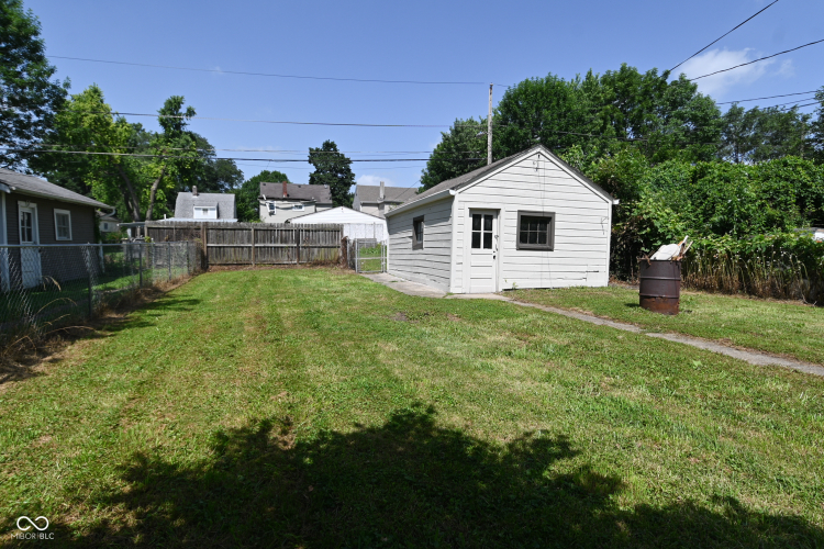 Listing Image 43