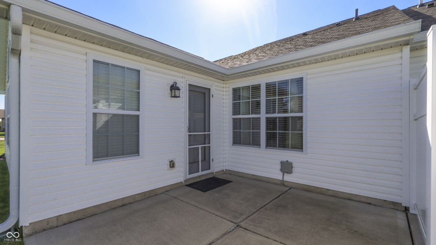 Listing Image 27