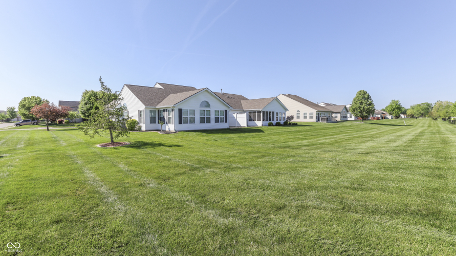 Listing Image 28