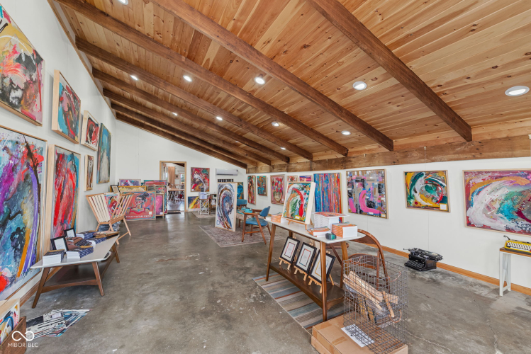 Listing Image 25