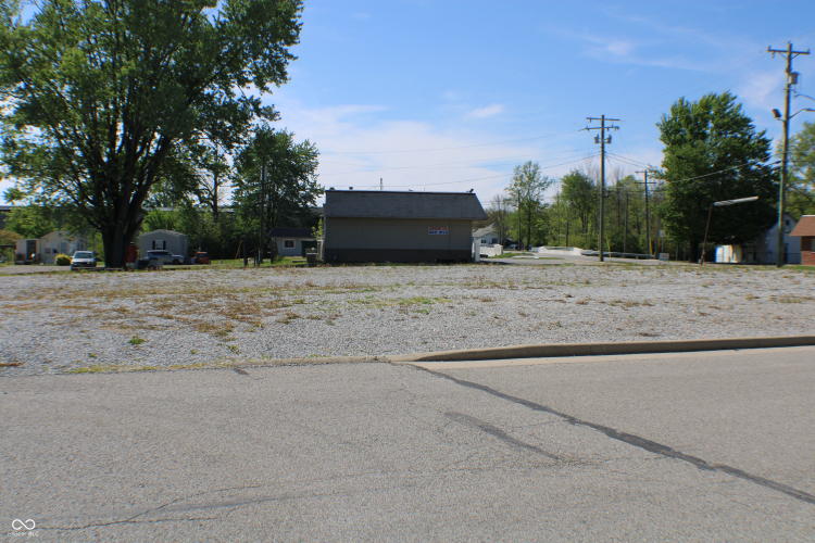 Listing Image 18