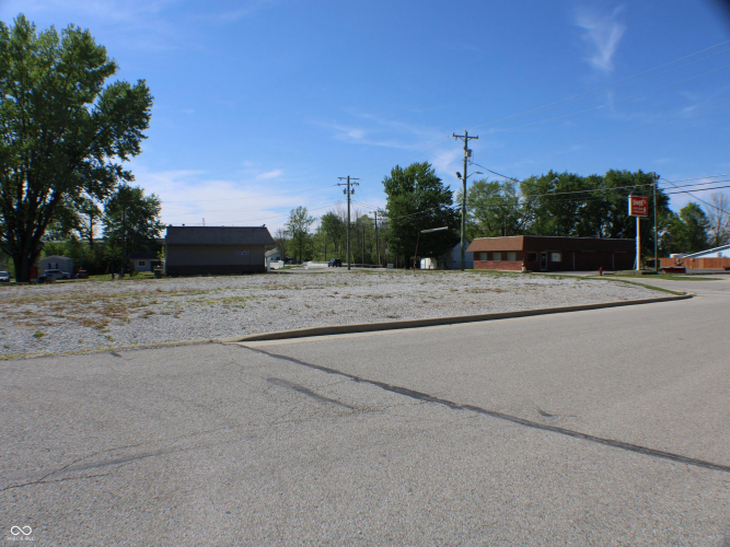 Listing Image 19