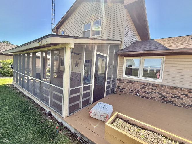 Listing Image 11