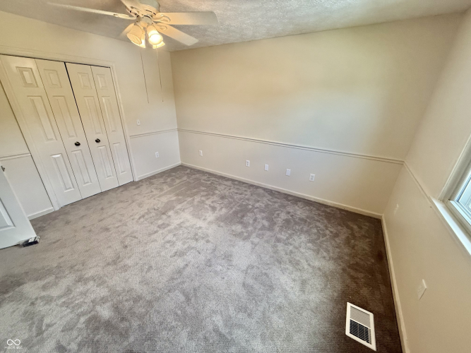 Listing Image 45