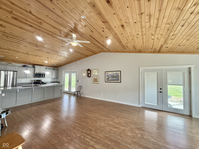 Listing Image 51