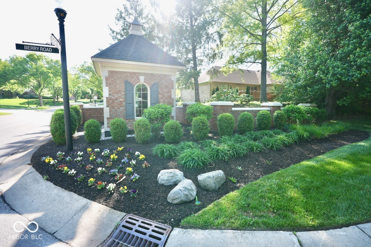 Listing Image 24