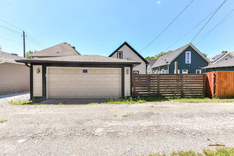 Listing Image 40