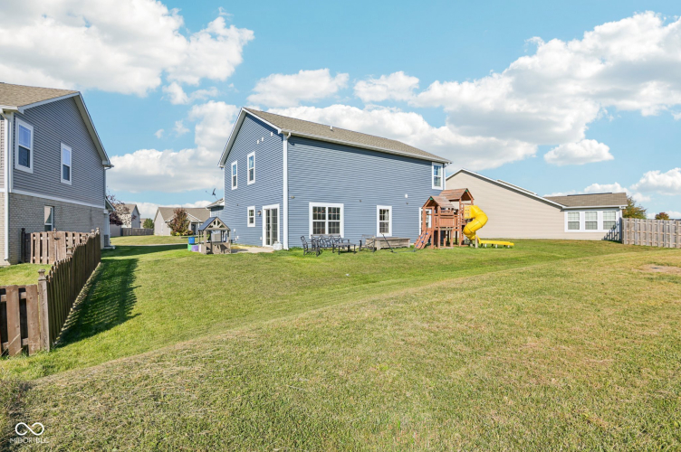 Listing Image 43