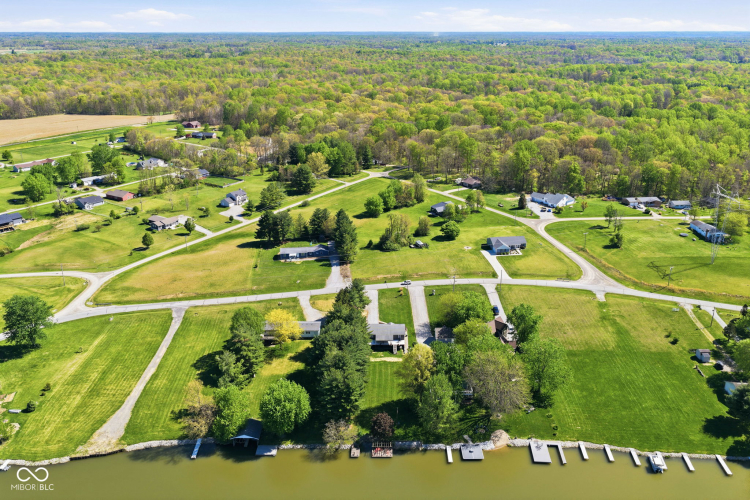Listing Image 64