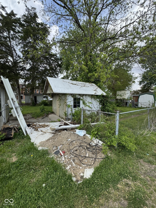 Listing Image 23