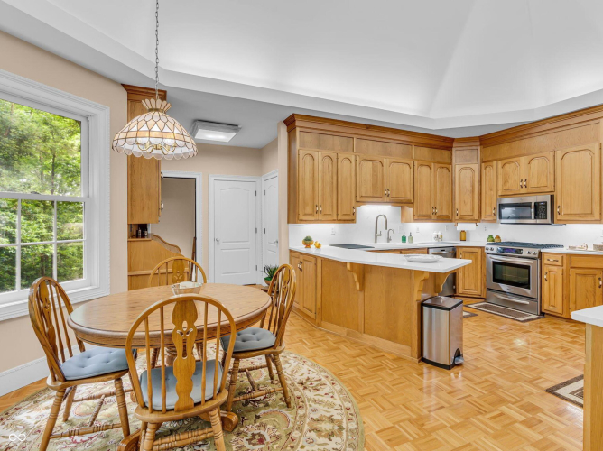 Listing Image 15