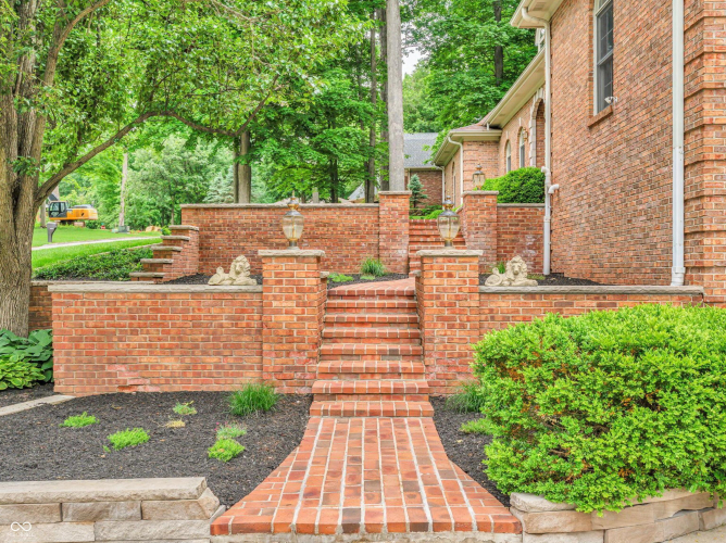 Listing Image 50