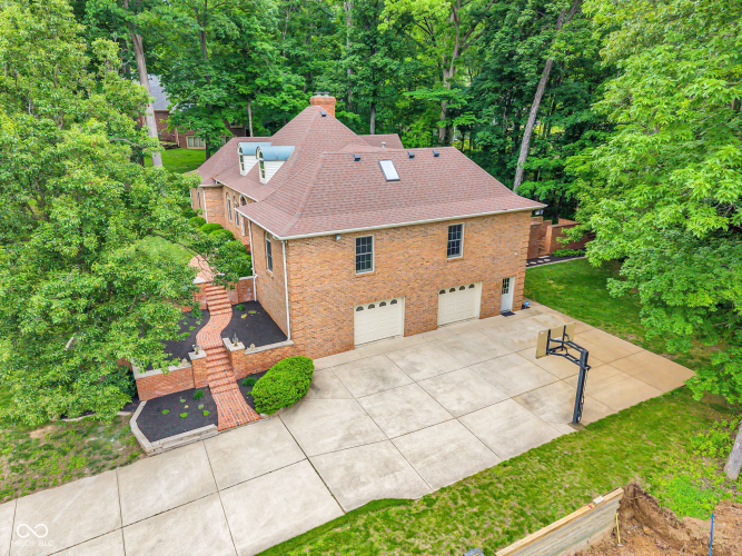 Listing Image 56