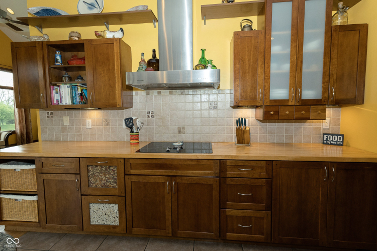 Listing Image 14
