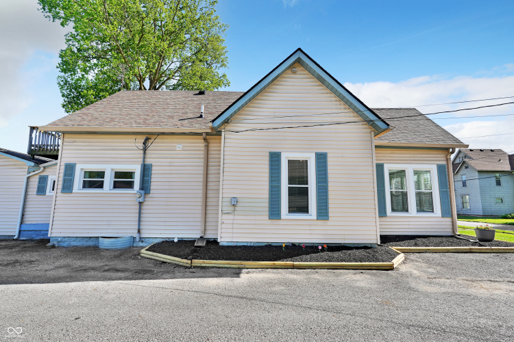 Listing Image 58