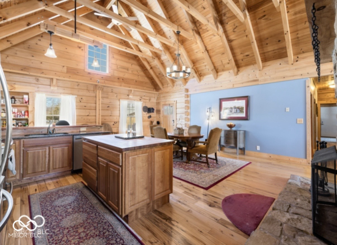Listing Image 13