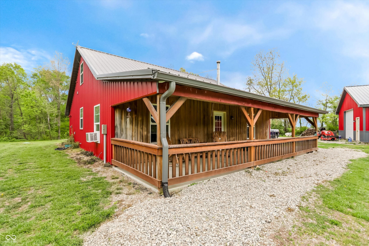 Listing Image 3