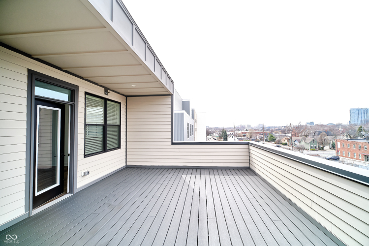 Listing Image 58