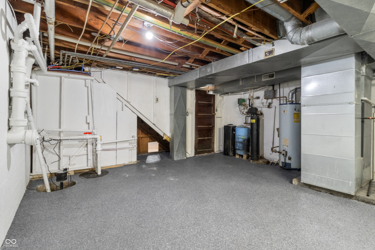 Listing Image 47