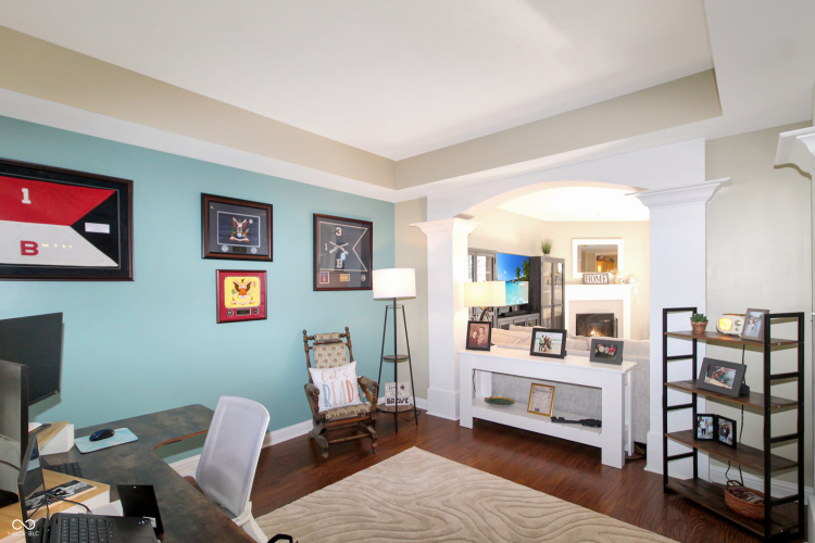 Listing Image 10