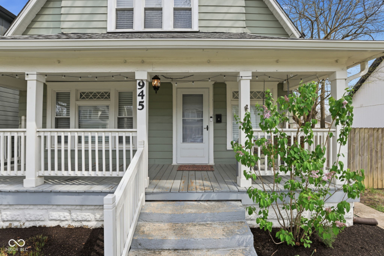 Listing Image 5