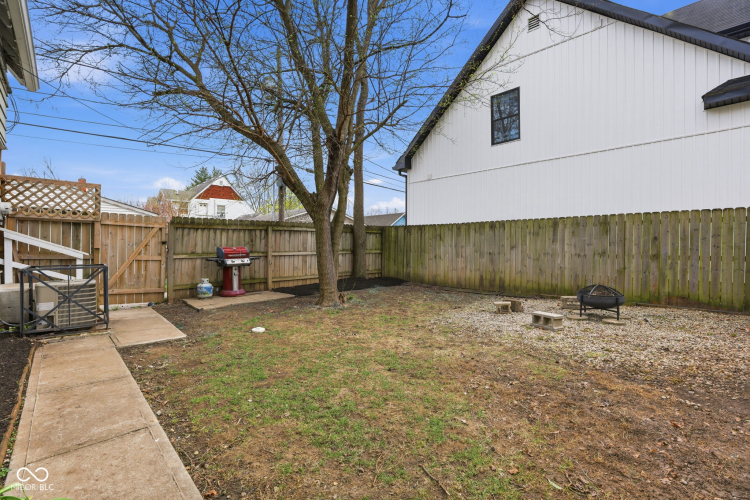 Listing Image 43