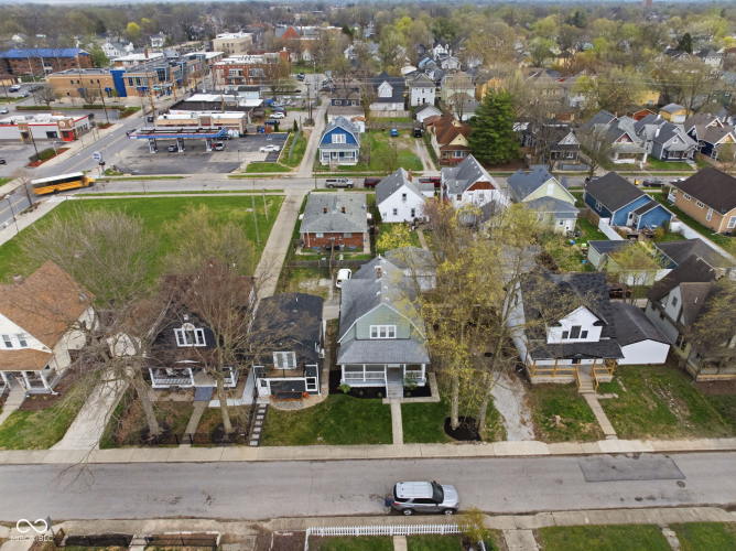Listing Image 44