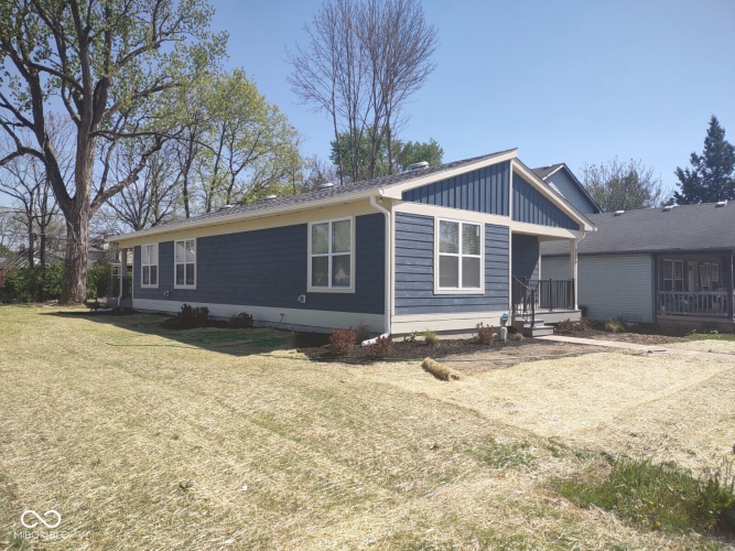 Listing Image 5