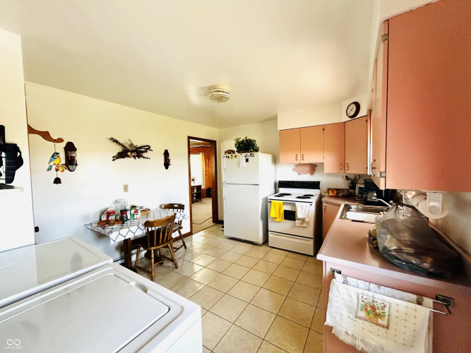 Listing Image 20