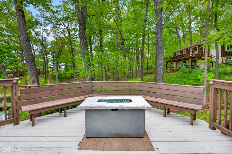 Listing Image 80